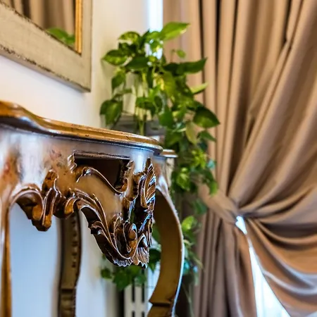 Palazzo Ristori Apartamento *