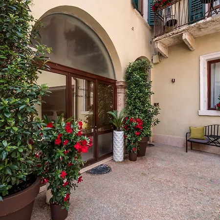 Palazzo Ristori Verona