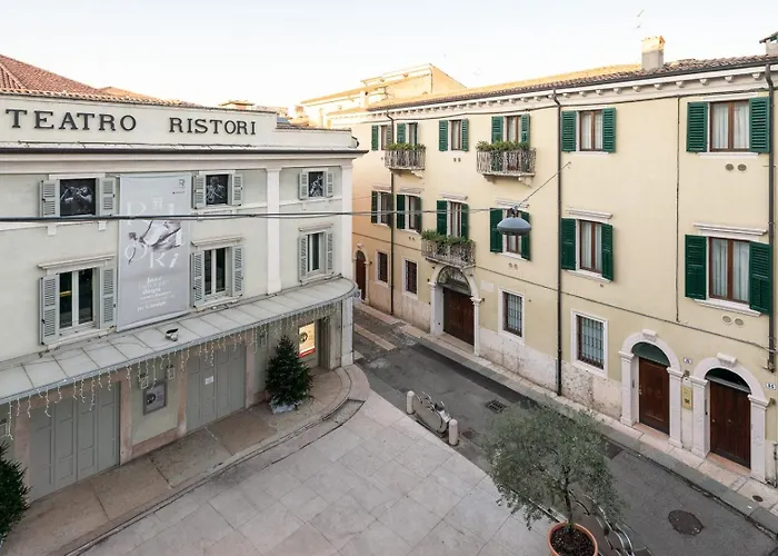 Apartment Palazzo Ristori Verona