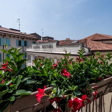 Palazzo Ristori *